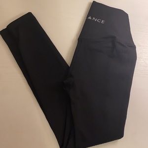 Black Linear Balance Leggings